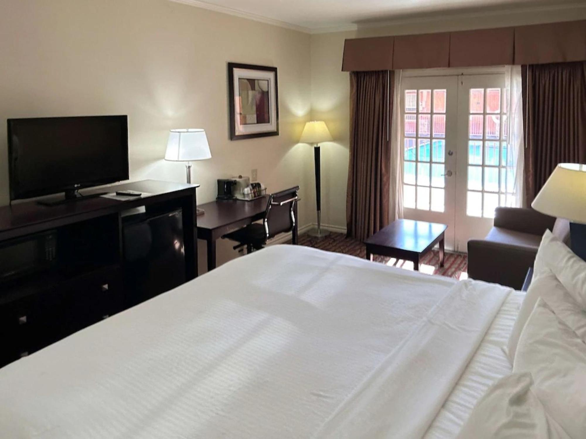 Motel 6 Dallas Tx Downtown Екстериор снимка